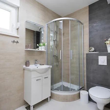 Apartamento Shine Podstrana